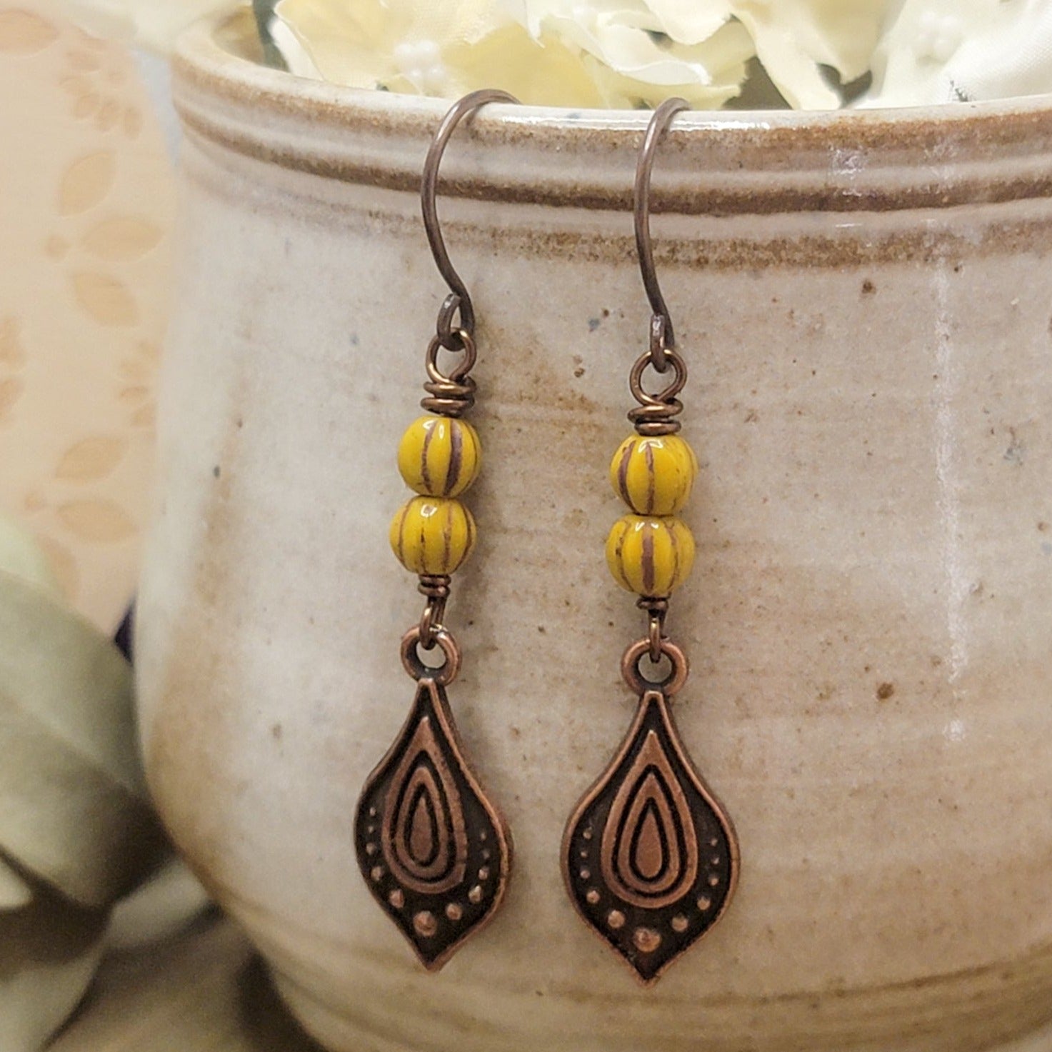 Trendy Meena Bali jhumka For Girls and Women. (Yellow Color) Earrings